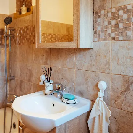Old Town - Historic Area Apartment *